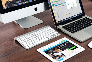 Apple Laptop Notebook 1